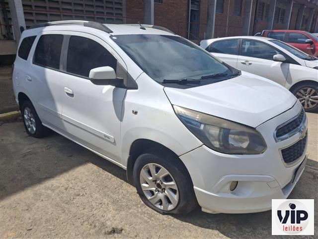 CHEVROLET SPIN 1.8L MT LTZ 2014