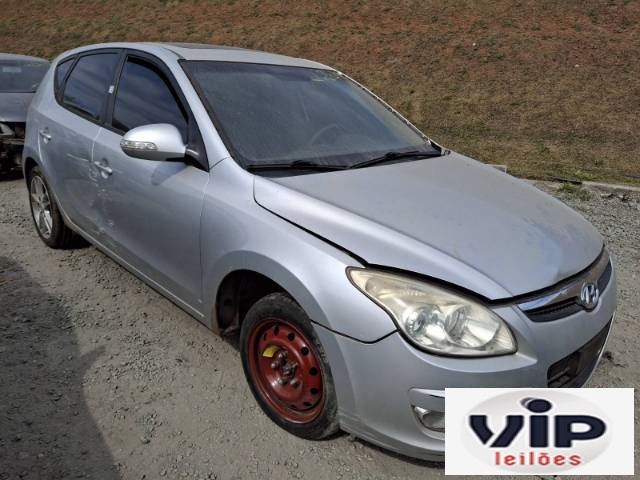 HYUNDAI I30 2011