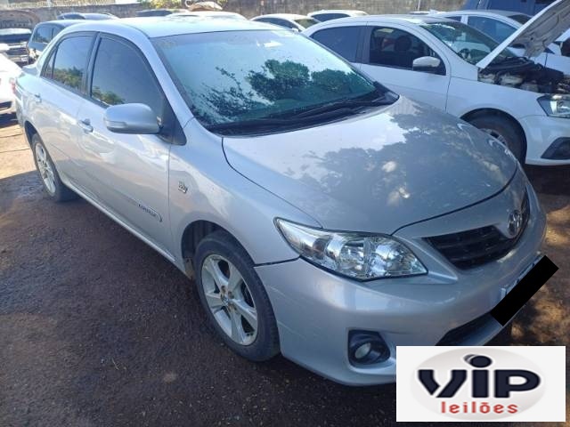 COROLLA 2013 