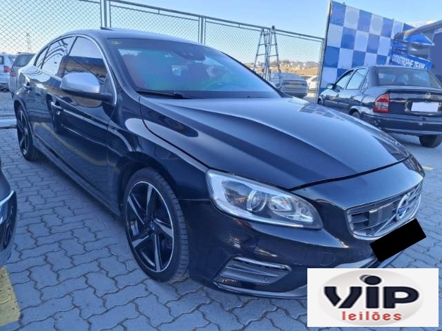 VOLVO S60 2015 