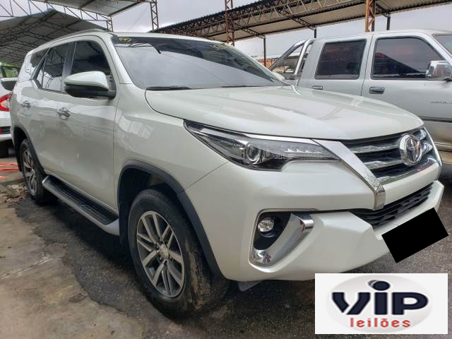 TOYOTA SW4 SRX 2.8 D-4D TURBO 2019